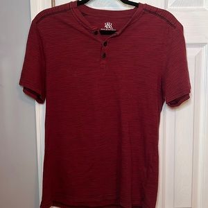 Men's Rock and Republic T-Shirt Size Small